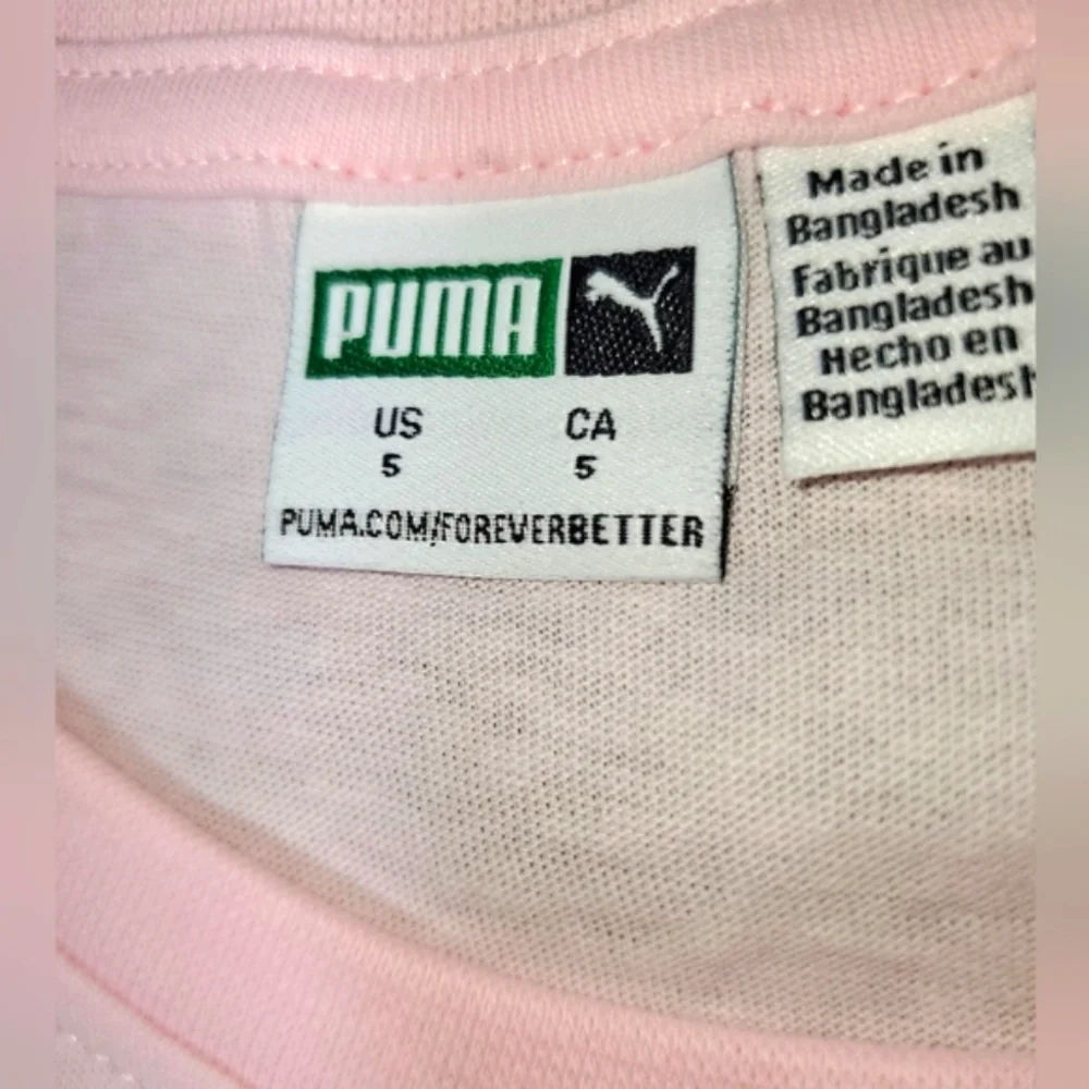Little girl's Puma dark pink capri leggings and light pink tie-front tee Size 5